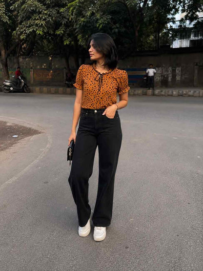 Noeiko Spiced Latte Top for Women