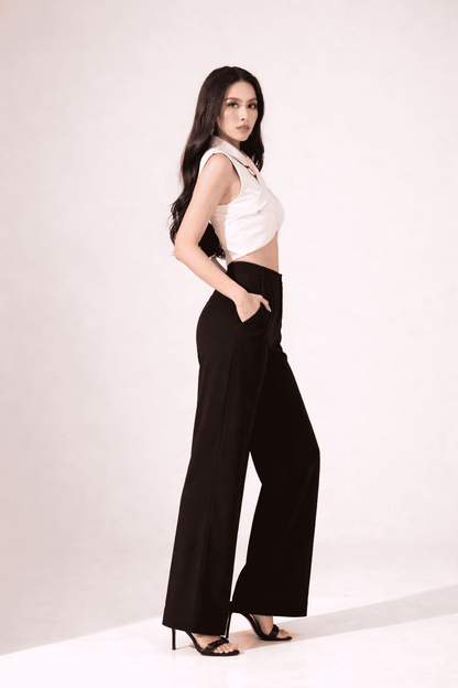 Noeiko Cross-Front Crop Top