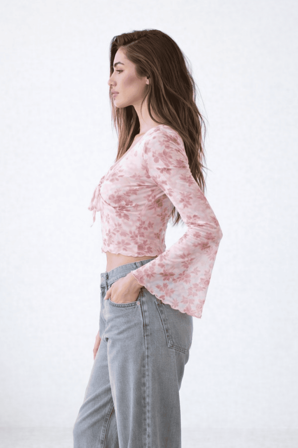 Noeiko Floral Mesh Slim-Fit Top